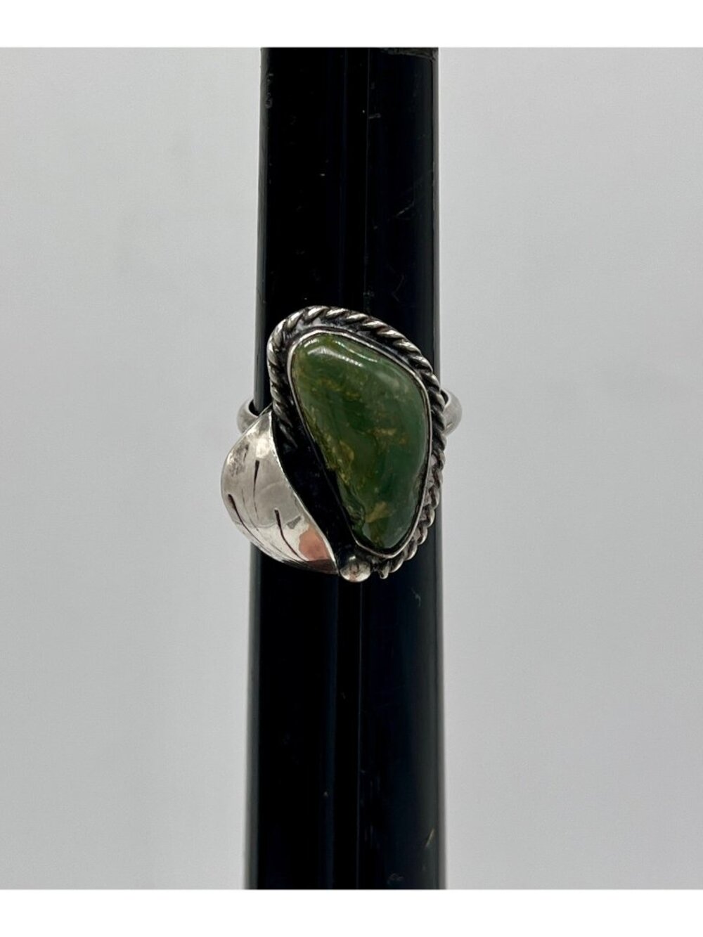 Vintage Navajo 925 Silver Ring Natural Green Turquoise Bezel Set 5.75 Handcraft